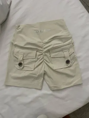 NVGTN Pcheebum Pocket Scrunch Shorts thumbnail 4