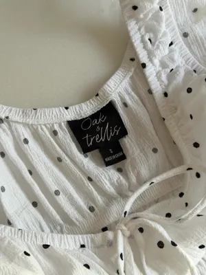 Oak & Trellis White thumbnail 4