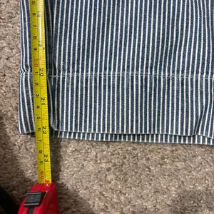 Jones New York Blue and White Striped Jeans thumbnail 9