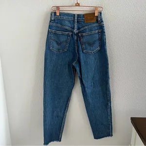 Levi's Premium Denim Mom Jean Denim Jeans 25 thumbnail 7