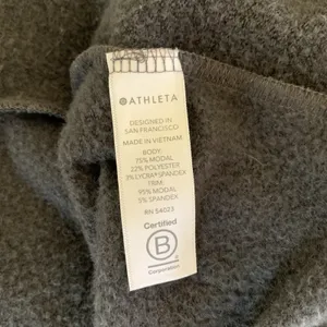 Athleta Charcoal Cowl Neck Hooded Long Sleeve Top Soft Stretch Gray Small thumbnail 4