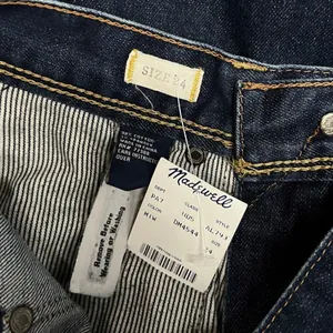 Madewell Super Low Rise Slim Cropped Jeans with Side Zip in Dark Wash size 24 thumbnail 8