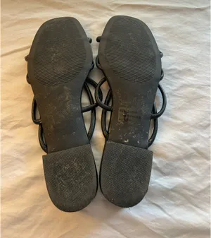 DV Dolce Vita Black Knot Strap Block Heel Sandals Size 8.5 thumbnail 5