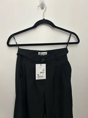 NWT Princess Polly Archer Pants Black thumbnail 4