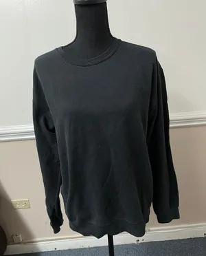 Black Pull Over Sweatshirt Size Medium thumbnail 1