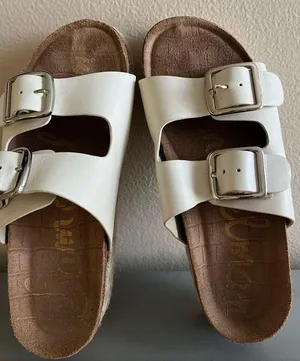 Sam Edelman White Double Buckle Leather Platform Sandals Size 7 thumbnail 1