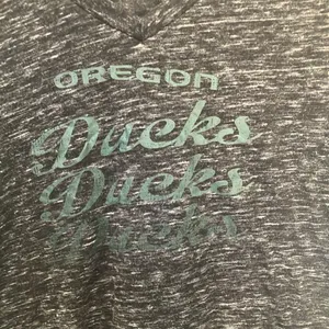 FINAL MARKDOWN Campus heritage Oregon ducks t shirt xl thumbnail 2