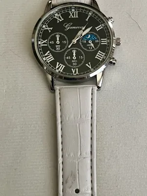 Geneva Unisex White Leather Band Roman Numerals NWT thumbnail 5