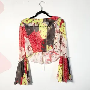 Urban Outfitters Bell Sleeve Top Sz Small Patchwork Boho Festival‎ thumbnail 3