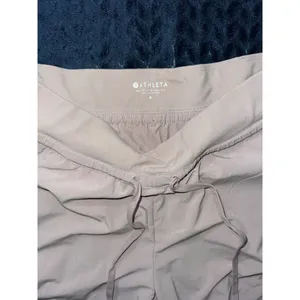 Athleta Attitude Ruched Leg Elastic Drawstrings Waist Pants Pink‎ Size 6 thumbnail 3