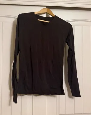 Athleta Activewear Top Estimated Size Xtra Small Dark Gray Fitted Long Sleeve thumbnail 1