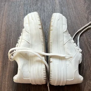 Berksha White Sneakers thumbnail 5