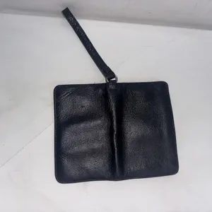 Vintage HOBO INTERNATIONAL Black Patent Leather Folding Wristlet Clutch Wallet thumbnail 2