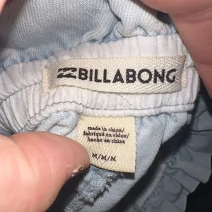 Billabong beachy paperbag flowy M denim surf shorts thumbnail 3