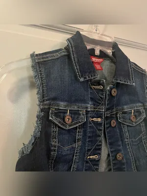 Arizona Jeans Women’s Dark-wash Frayed Denim Vest thumbnail 7