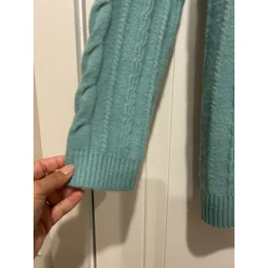 Talbots Chunky Cable Knit Teal Boyfriend Cardigan Sweater Size Small Preppy Cozy thumbnail 3