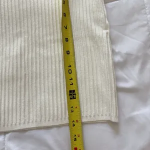 White Fox Mini Sweater Skirt Womens‎ Small White Feminine Dainty Romantic Luxury thumbnail 3