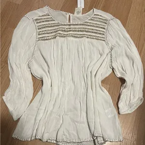 Cream Pleated 3/4 Sleeve Blouse with Bib Collar thumbnail 4