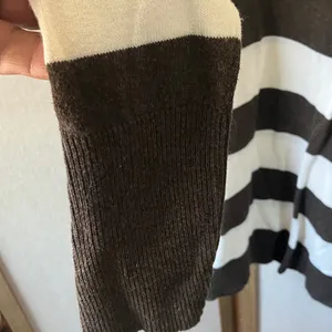 FINAL MARKDOWN GAP Chocolate striped Knit Pullover large thumbnail 4