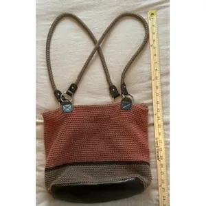 Croft & Barrow Crochet Knit Shoulder Bag Coral Taupe Colorblock Faux Leather thumbnail 5