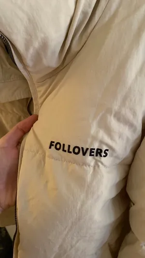 Bershka Cream Colored Puffer Jacket thumbnail 2