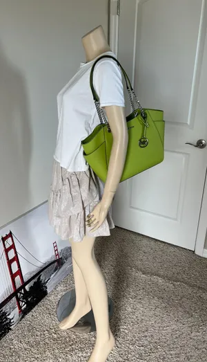 Michael Kors Purse thumbnail 8