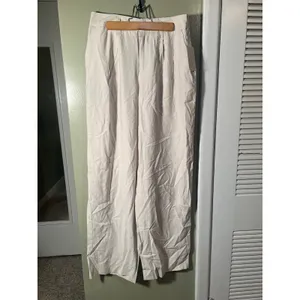 A New Day Women's Sz 6 Wide Leg Pant Cream White Pleated High Rise Pockets Rayon thumbnail 2
