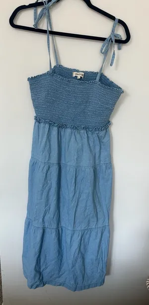 Madewell Smocked Chambray Tiered Midi Dress thumbnail 1
