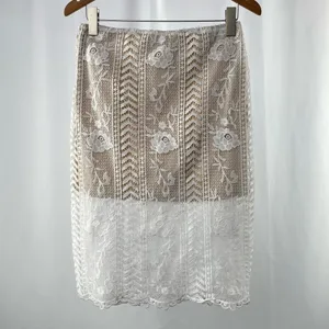 NWT J.O.A. Lace Pencil‎ Skirt in White Size Medium thumbnail 2