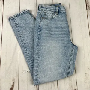 American Eagle mom jeans size 0 thumbnail 3