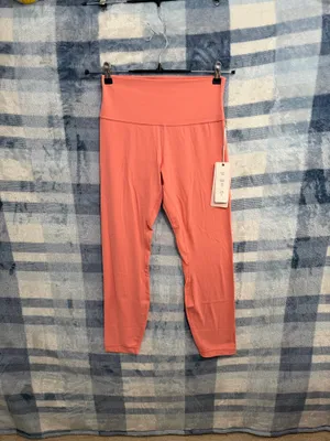 Love Tree Active High Rise Buttery Soft Cropped Leggings thumbnail 2