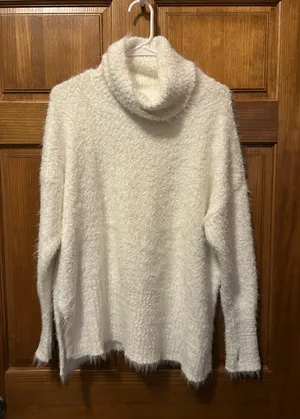 Sweater OFFLINE by Aerie thumbnail 1