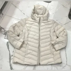 Comfy lightweight puffer jacket 🌸🌸 Size XXL thumbnail 3