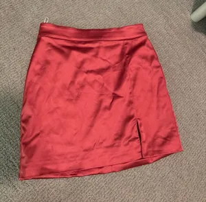 Aritzia Skirt Mini thumbnail 1