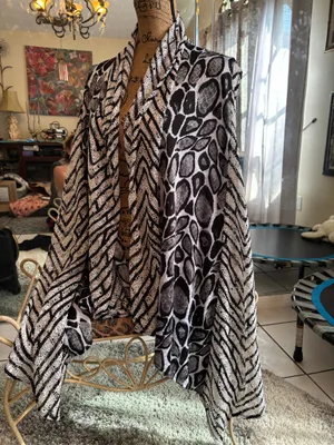 Fantatic vest size S. 💜 Multiple thumbnail 5