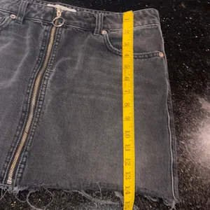 Free People Black Faded Distressed Denim Skirt thumbnail 6