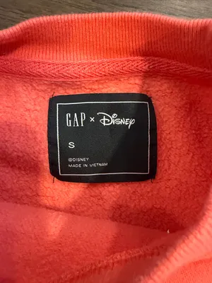 GAP Pink Crewneck with Mickey Graphic Size Small - C11-442 thumbnail 2