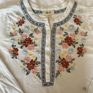 Style & Co. Floral Embroidered Long Sleeve Top size S thumbnail 3