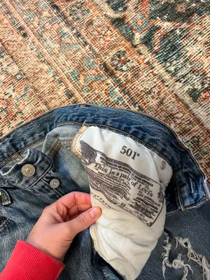 Levi’s 501 Jeans thumbnail 2