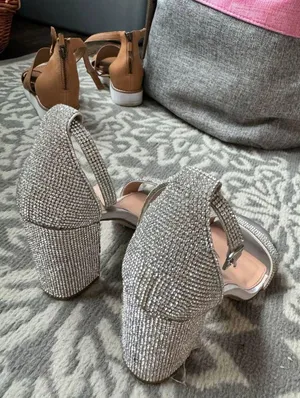 Shoes thumbnail 3