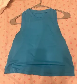 Lululemon Tank thumbnail 1