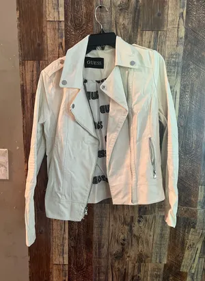 Guess white faux leather jacket white size Medium SH2) thumbnail 1