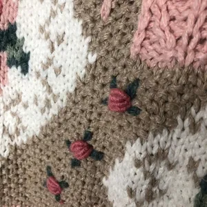 Vintage 1990’s white with pink rose floral sweater thumbnail 8