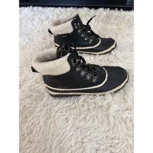 Waterproof JBU Boots Winter Snow Boots‎ Lace Up Black Faux Fur thumbnail 3