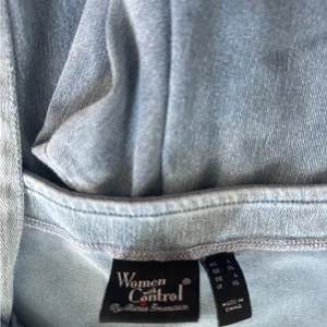 Plus Size Blue Denim Jumpsuit shorts Overalls Size L thumbnail 6