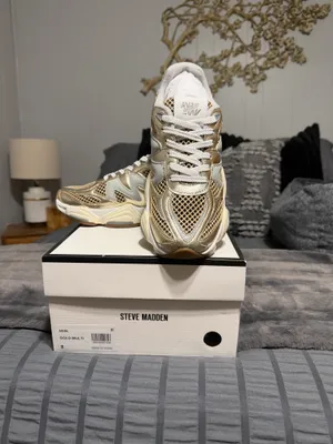 Steve madden NEW Sebi sneakers size 8 thumbnail 2