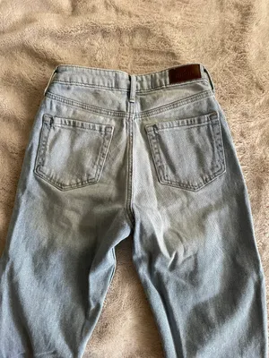 Hollister Light Wash Ripped Jeans thumbnail 6
