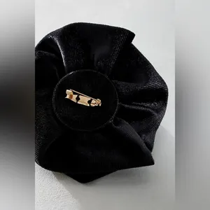 Free People Rosette Stud Pack NWT thumbnail 3