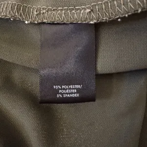 Ann Taylor | Dark Green Flutter Sleeve Blouse Size Small Keyhole Back thumbnail 6