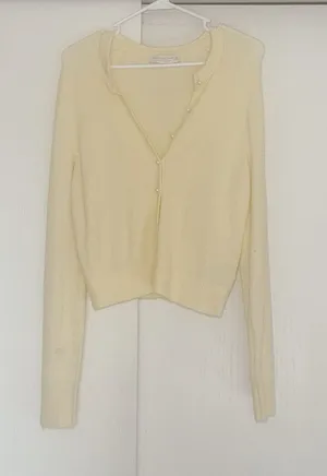 Abercrombie Butter Yellow Merino-Wool Blend Sweater thumbnail 1